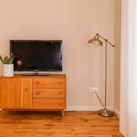 Cо́coellie - Aesthetic 2bd Near National Palace By Flat Mаnager Lägenhet