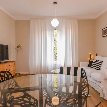 Cо́coellie - Aesthetic 2bd Near National Palace By Flat Mаnager Appartement