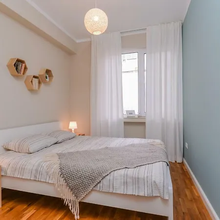 Apartment Cо́coellie - Aesthetic 2bd Near National Palace By Flat Mаnager Sofia