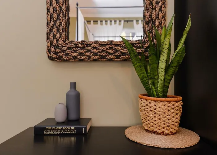 Cо́coellie - Aesthetic 2bd Near National Palace By Flat Mаnager Apartament